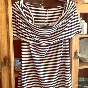 Black & White Shoulder Wrap Blouse 🌟2-for$20🌟